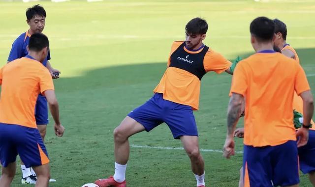 亦或者, entit, 泰山对阵国