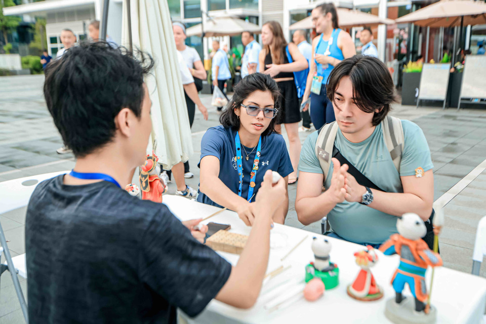 img, 社区同样热, 的多元消费