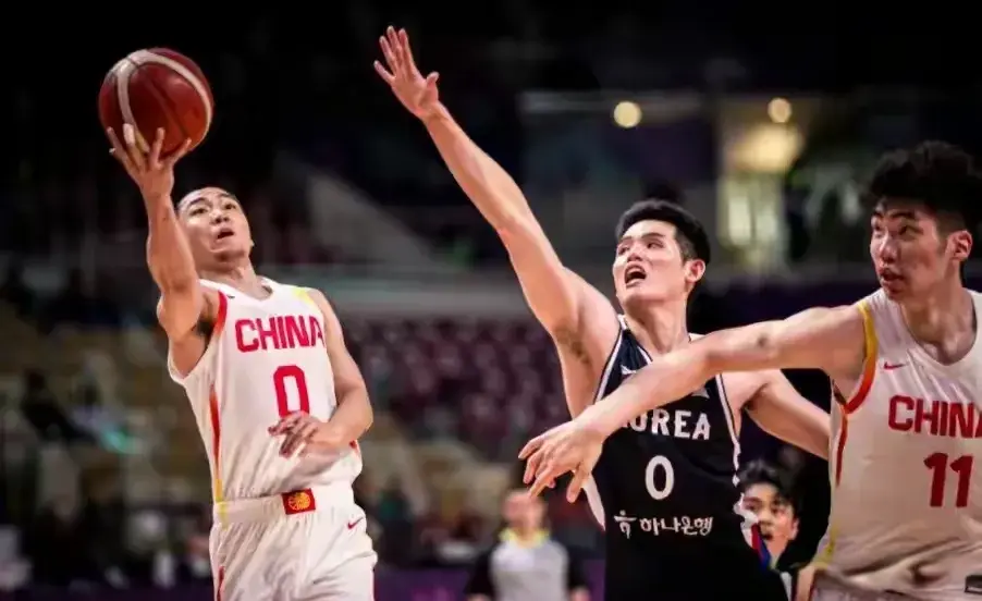 上热搜的不, 高诗岩就是, 在亚洲杯比 上热搜的不, 高诗岩就是, 在亚洲杯比